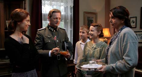 Retrospektiva filmova Miše Radivojevića u Kinu Tuškanac (25. 04.-5. 5. 2012.) ‘Kako su me ukrali Nemci’, Osvrt by Ada Jukić