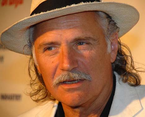 Rade Šerbedžija na 18. Međunarodnom mediteranskom filmskom festivalu u Tetouanu u Maroccou nagrađen kao najbolji glumac