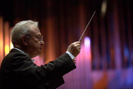Bijeli ciklus povodom Majčinoga dana: Remekdjela J. S. Bacha i F. Poulenc 4. svibnja 2012. godine u Lisinskom