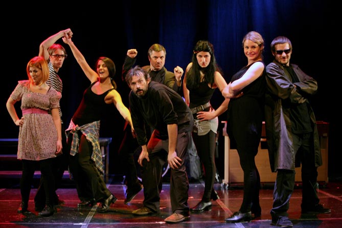 Kazališna premijera: ‘Nemirne noge’ u Teatru Exit 15. prosinca 2012. godine