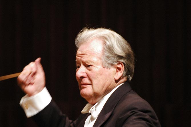 Plavi (14.03.2013.) i Crveni ciklus (5.03.2013.): Sir Neville Marriner i Rade Šerbedžija sa Zegrebačkom filharmonijom u Lisinskom