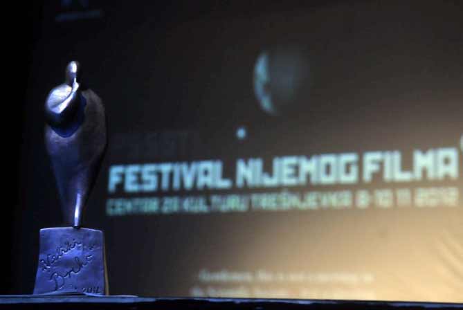 7. PSSST! Festival nijemog filma 2013: Festival nijemog filma gledatelje vodi od Zagreba do Japana