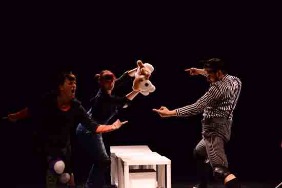 Premijera predstave ‘pazi.mazi.voli.’ u Maloj sceni