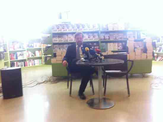 Press konferencija Nevena Antičevića u Algoritmu MK Megastoreu u Zagrebu