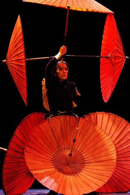 Festival novog cirkusa 2012: Nevidljivi cirkus – vidljiv samo u Sloveniji