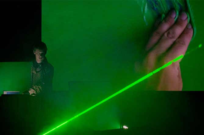 Special effect — Petter Burr — 17. svibnja u 21h – Lauba