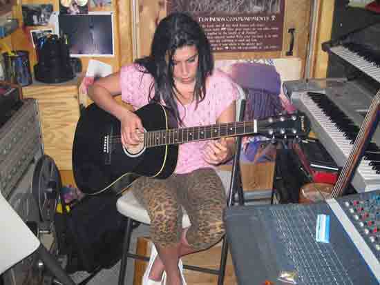 FILM: AMY, dokumentarni / biografski [osvrt Robert Jukić]